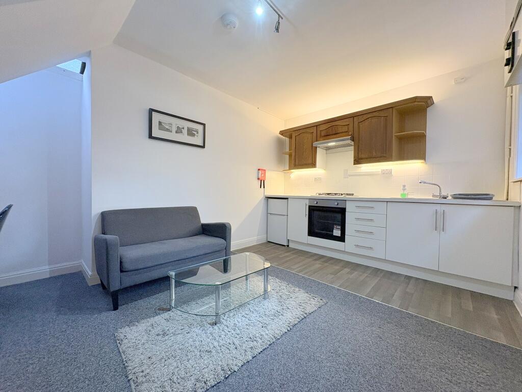 1 bed 1st Floor Flat for rent in Preston. From Hazelwells - Preston 1 bed 1st Floor Flat for rent in Preston. From Hazelwells - Preston