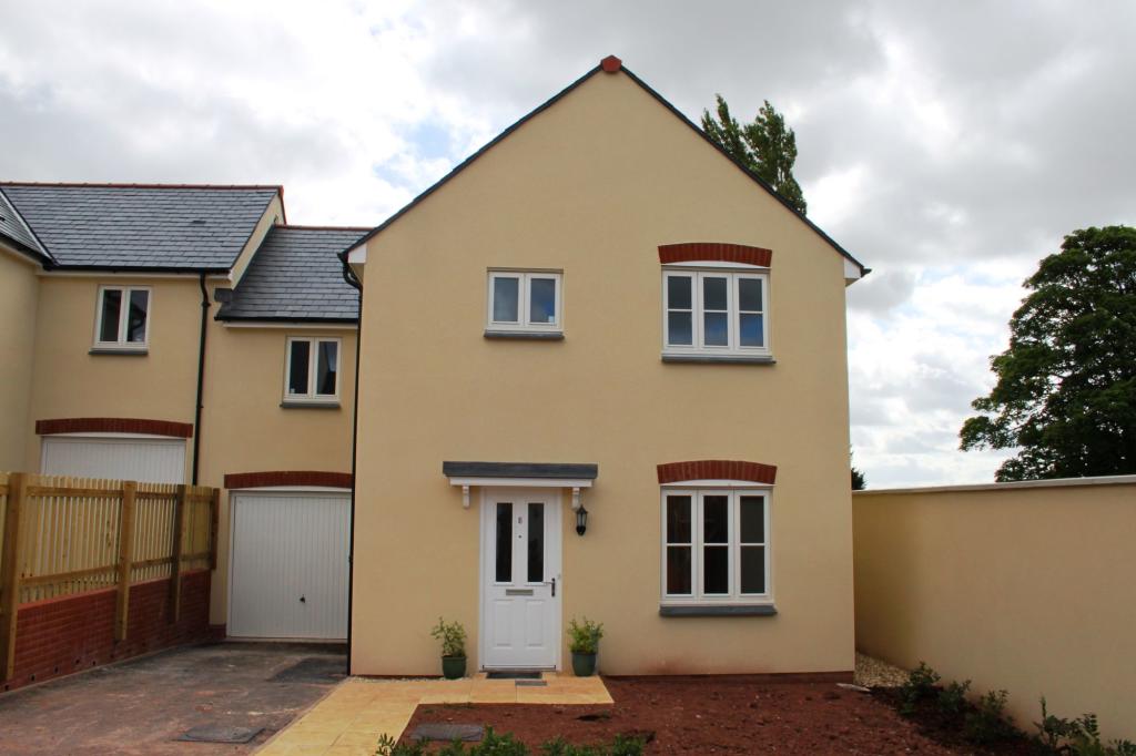 4 bed Link detached house for rent in Sandford. From Helmores