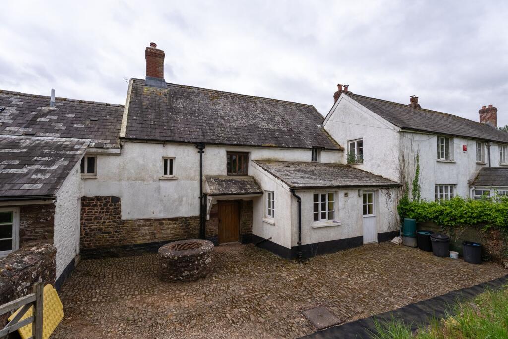 5 bed Semi Detached for rent in Sandford. From Helmores - Crediton