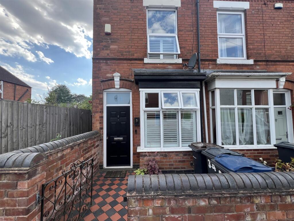 2 bed End of Terrace for rent in Bateman's Green. From Heritage Estate Agency - Kings Heath