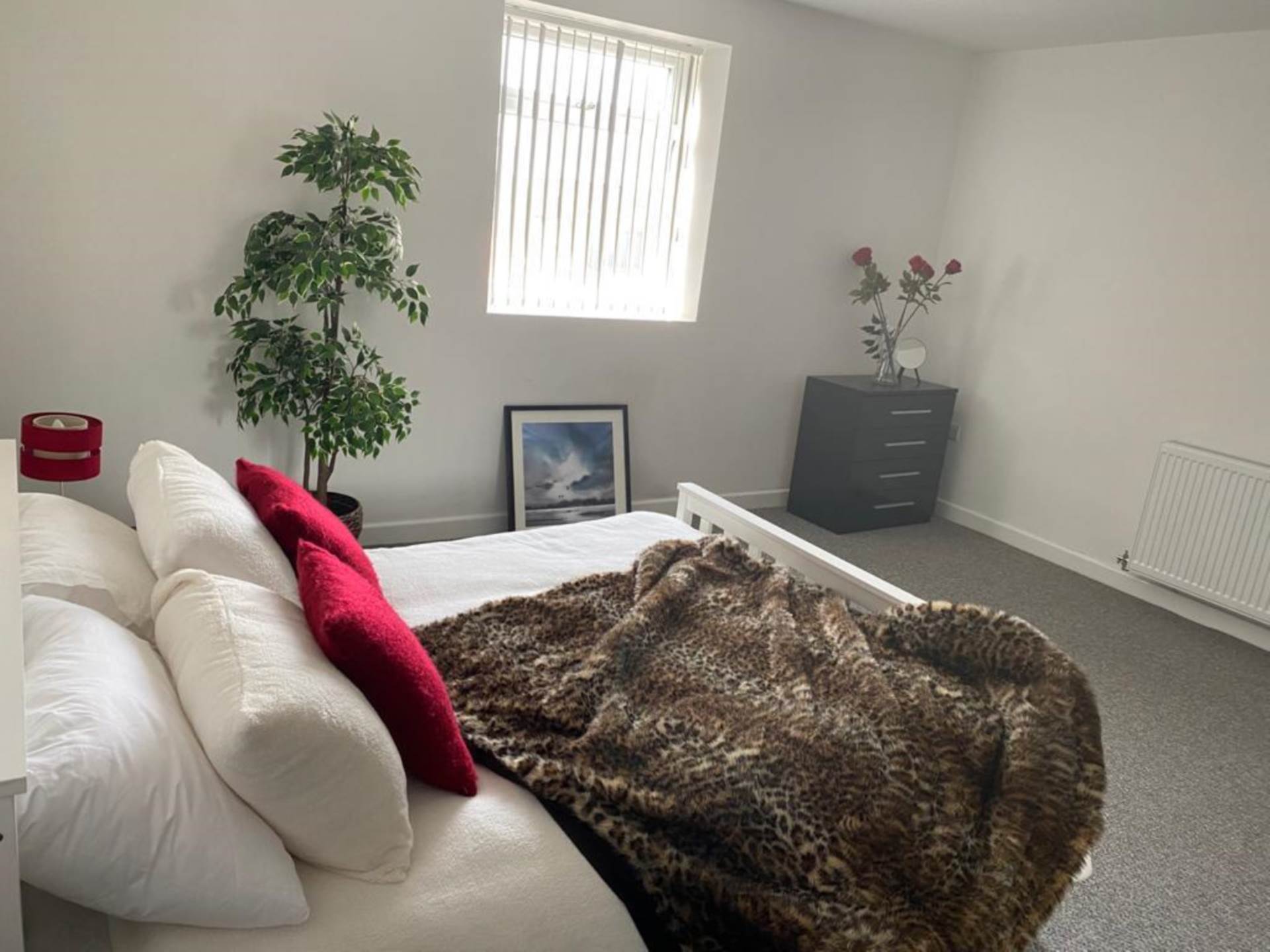 1 bed House Share for rent in Oldham. From HLGB - Warrington