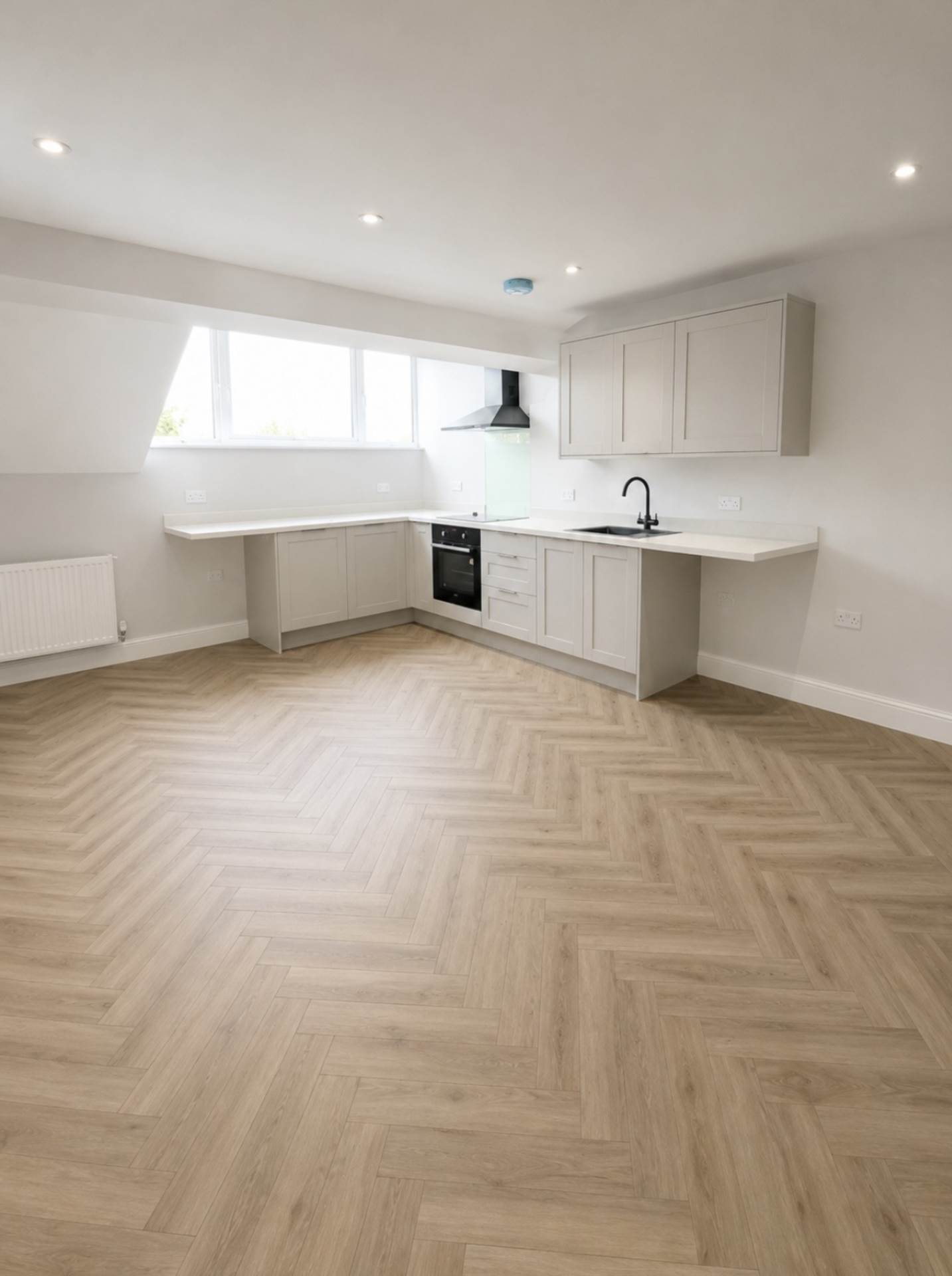 2 bed Apartment for rent in Prenton. From HLGB - Warrington