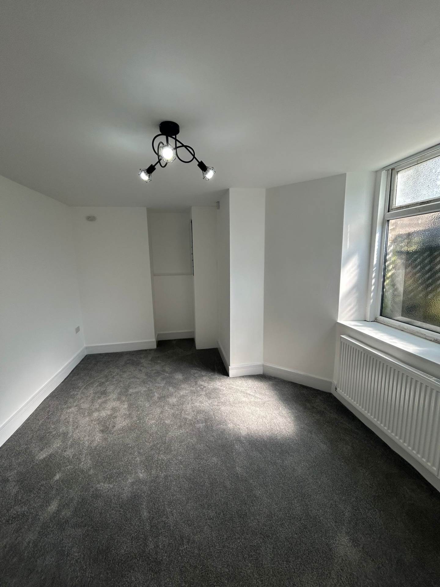 2 bed Apartment for rent in Prenton. From HLGB - Warrington