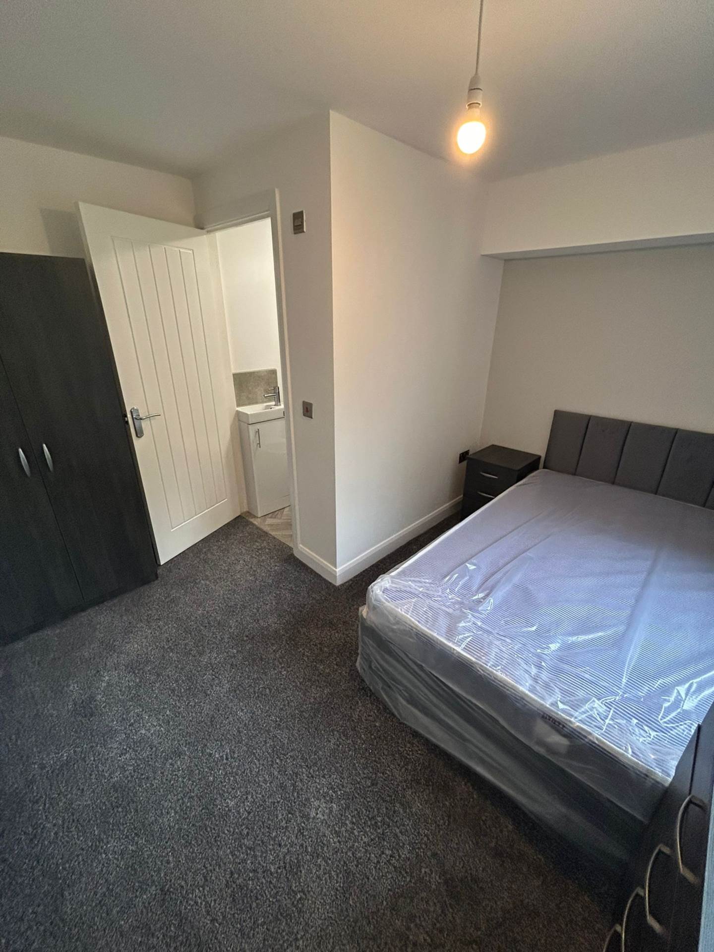 1 bed House Share for rent in Runcorn. From HLGB - Warrington 1 bed House Share for rent in Runcorn. From HLGB - Warrington