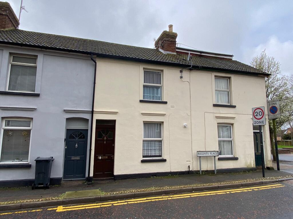 2 bed Mid Terraced House for rent in Ashford. From Hobbs Parker Estate Agents - Ashford