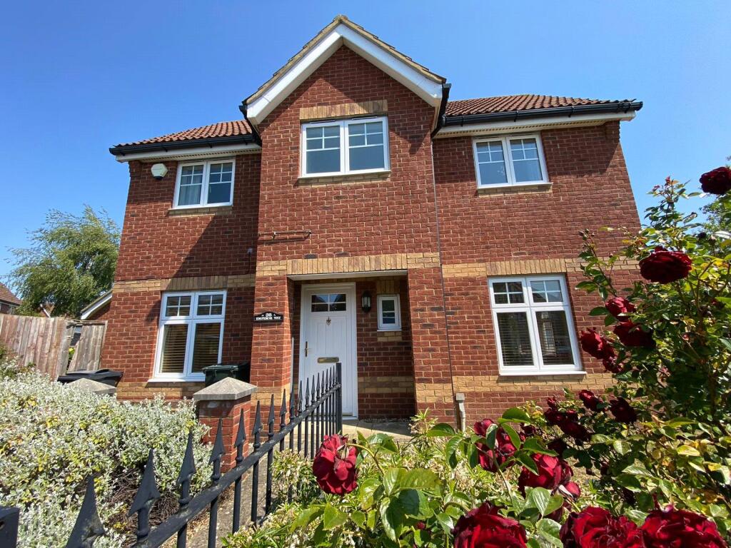 3 bed Detached for rent in Great Chart. From Hobbs Parker Estate Agents - Ashford