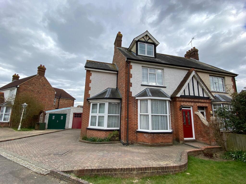 4 bed Semi Detached for rent in Ashford. From Hobbs Parker Estate Agents - Ashford