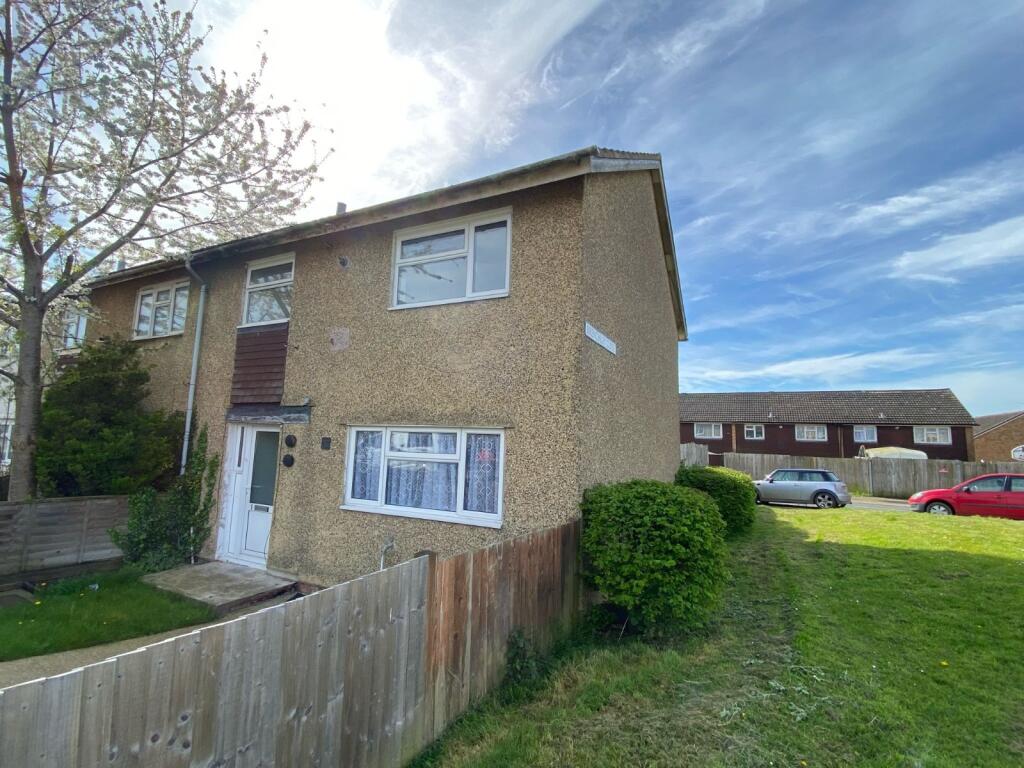 3 bed End of Terrace for rent in Great Chart. From Hobbs Parker Estate Agents - Ashford