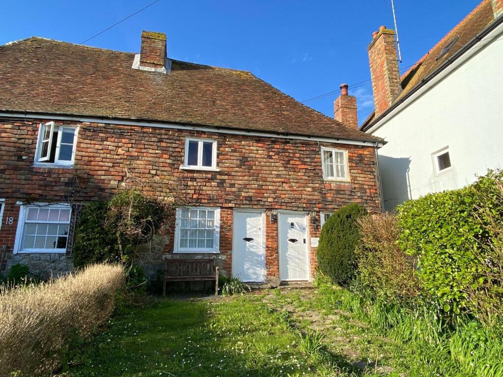 1 bed Mid Terraced House for rent in Hythe. From Hobbs Parker Estate Agents - Ashford 1 bed Mid Terraced House for rent in Hythe. From Hobbs Parker Estate Agents - Ashford
