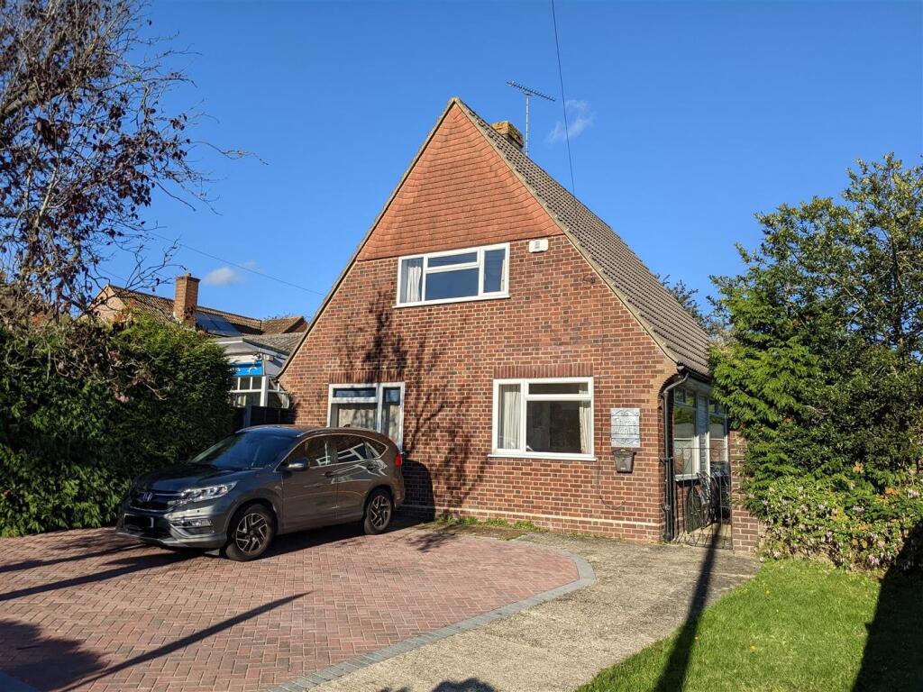 3 bed Detached for rent in Tenterden. From Hobbs Parker Estate Agents - Ashford