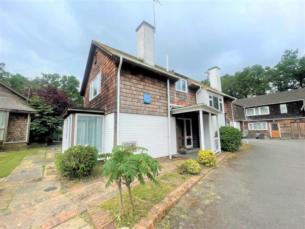 3 bed Detached for rent in Bethersden. From Hobbs Parker Estate Agents - Ashford 3 bed Detached for rent in Bethersden. From Hobbs Parker Estate Agents - Ashford