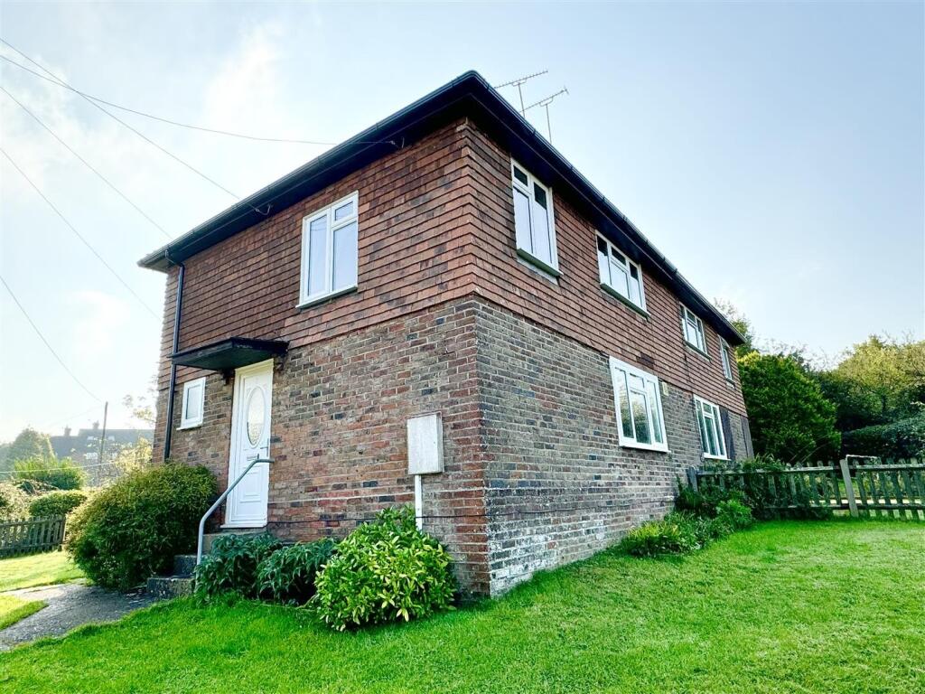 3 bed Semi Detached for rent in Benenden. From Hobbs Parker Estate Agents - Ashford 3 bed Semi Detached for rent in Benenden. From Hobbs Parker Estate Agents - Ashford