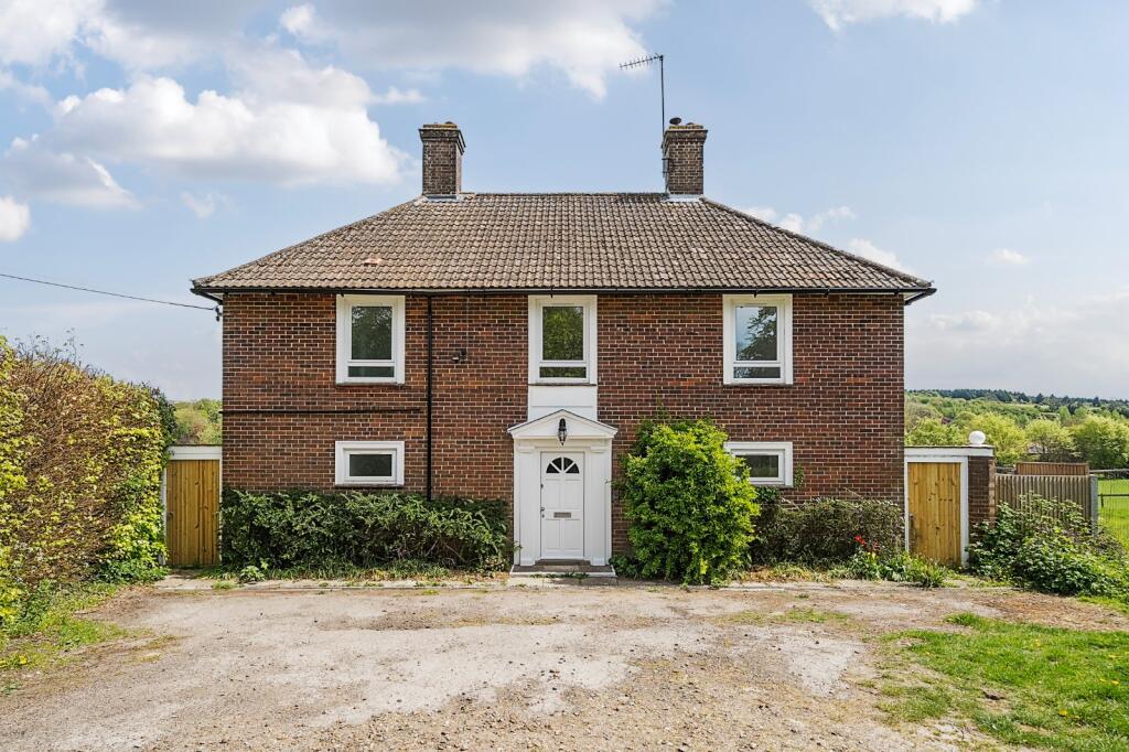 4 bed Detached for rent in Lyminge. From Hobbs Parker Estate Agents - Ashford