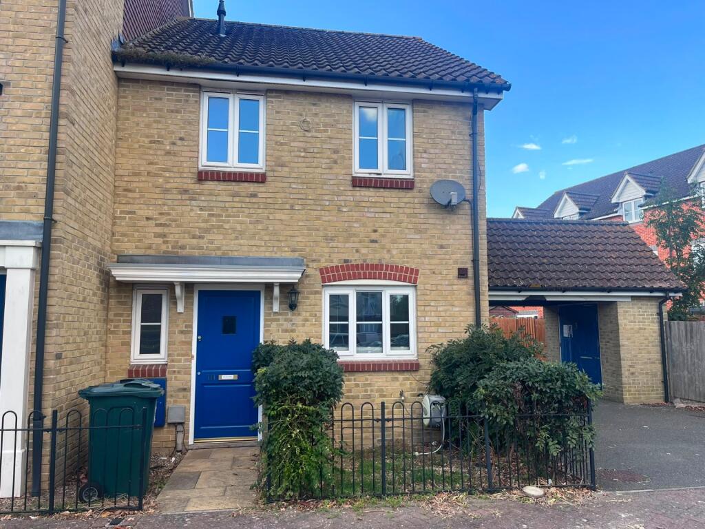 3 bed End of Terrace for rent in Potters Corner. From Hobbs Parker Estate Agents - Ashford