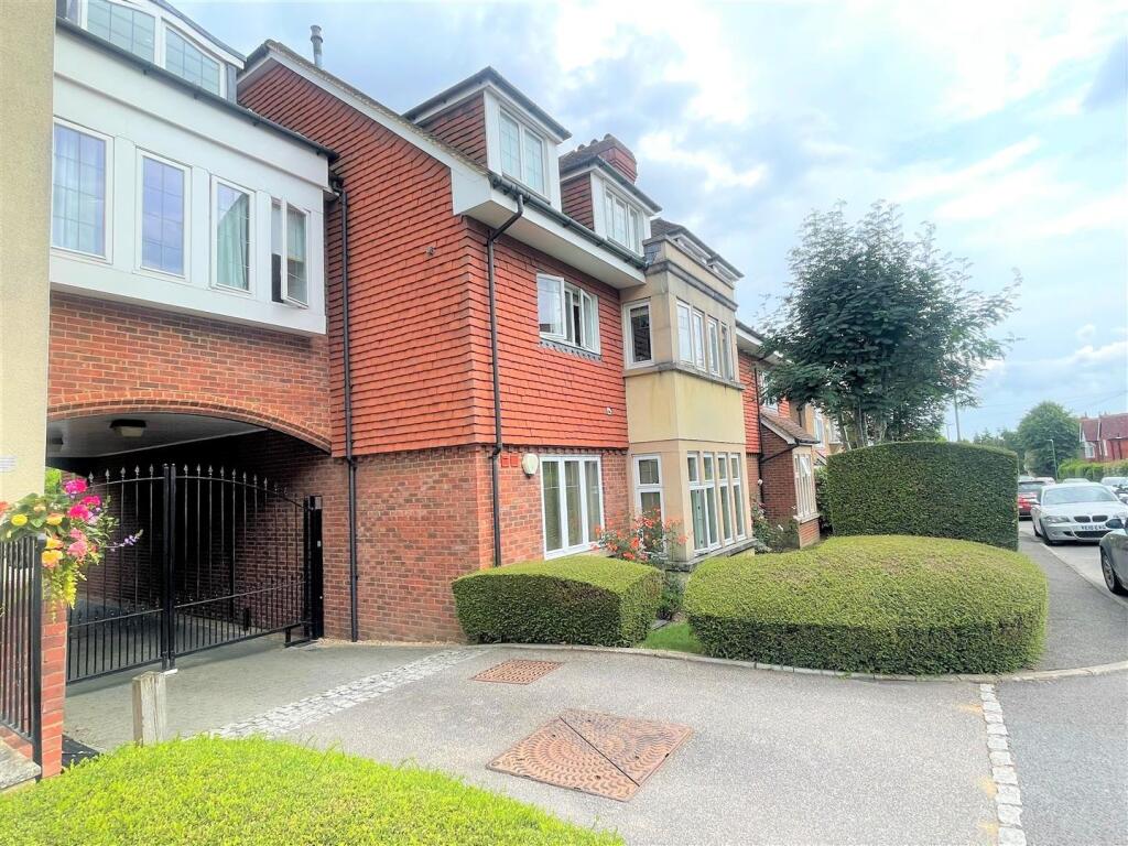 0 bed House (unspecified) for rent in Tenterden. From Hobbs Parker Estate Agents - Ashford