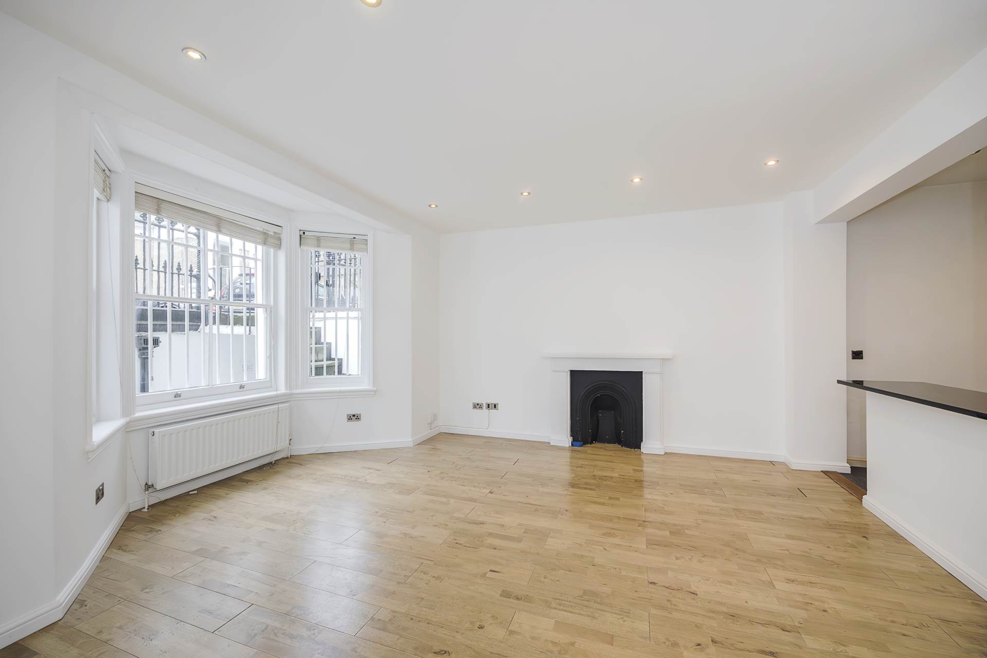 2 bed Apartment for rent in London. From Hogarth Estates