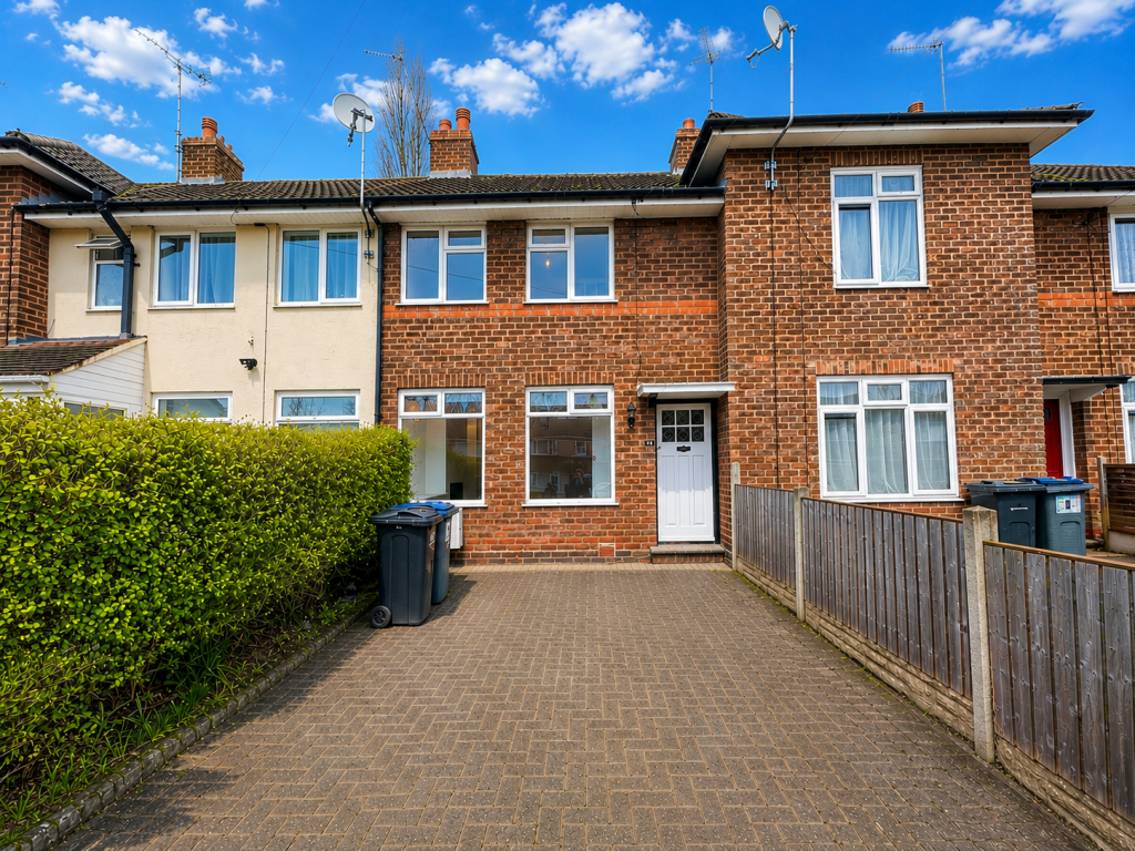 3 bed Mid Terraced House for rent in Smethwick. From Humberstones Homes - Quinton