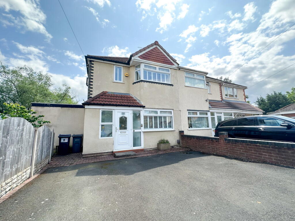 2 bed Semi Detached for rent in Smethwick. From Humberstones Homes - Quinton 2 bed Semi Detached for rent in Smethwick. From Humberstones Homes - Quinton