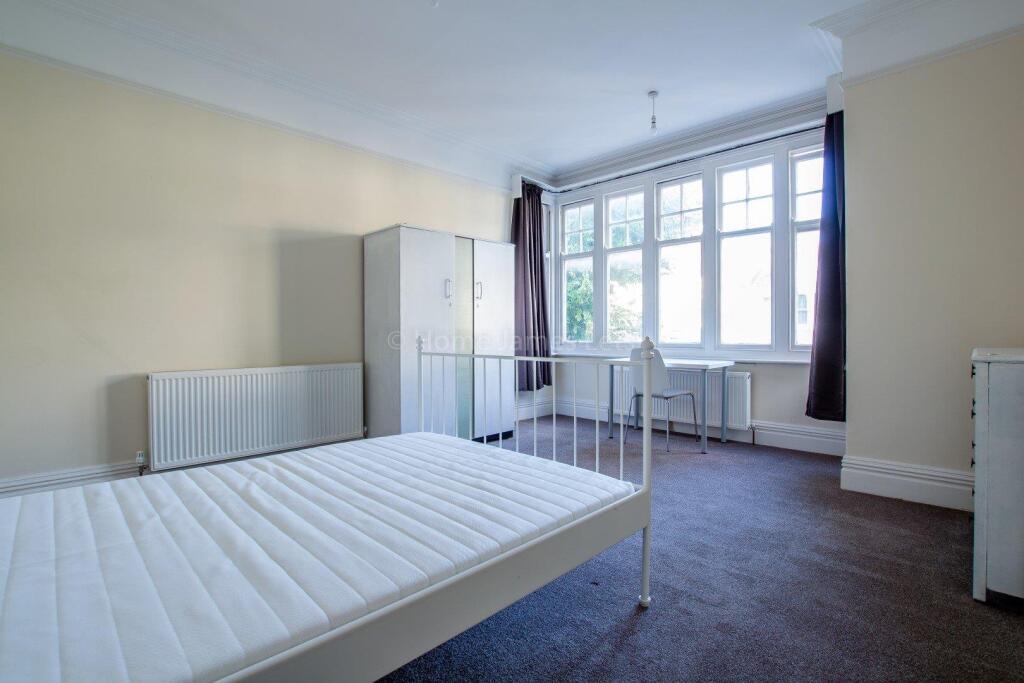 5 bed Annexe for rent in Brighton and Hove. From Home James Lets - Brighton