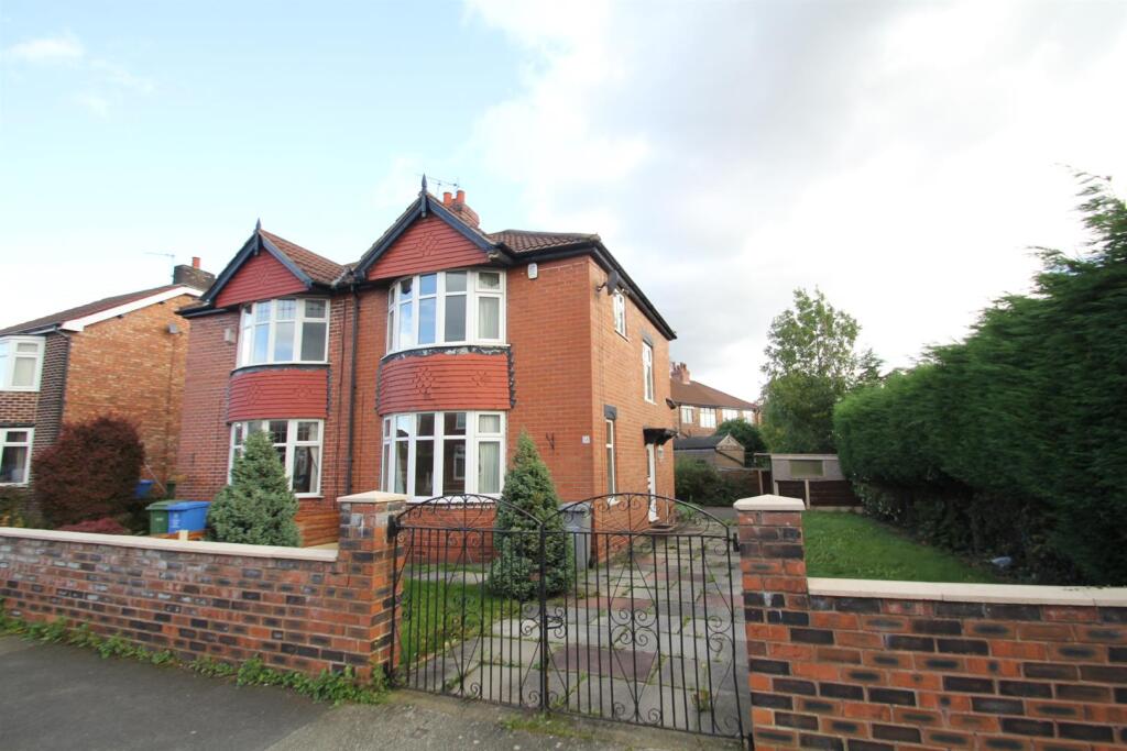 2 bed Semi Detached for rent in Stretford. From Home Estate Agents - Monton