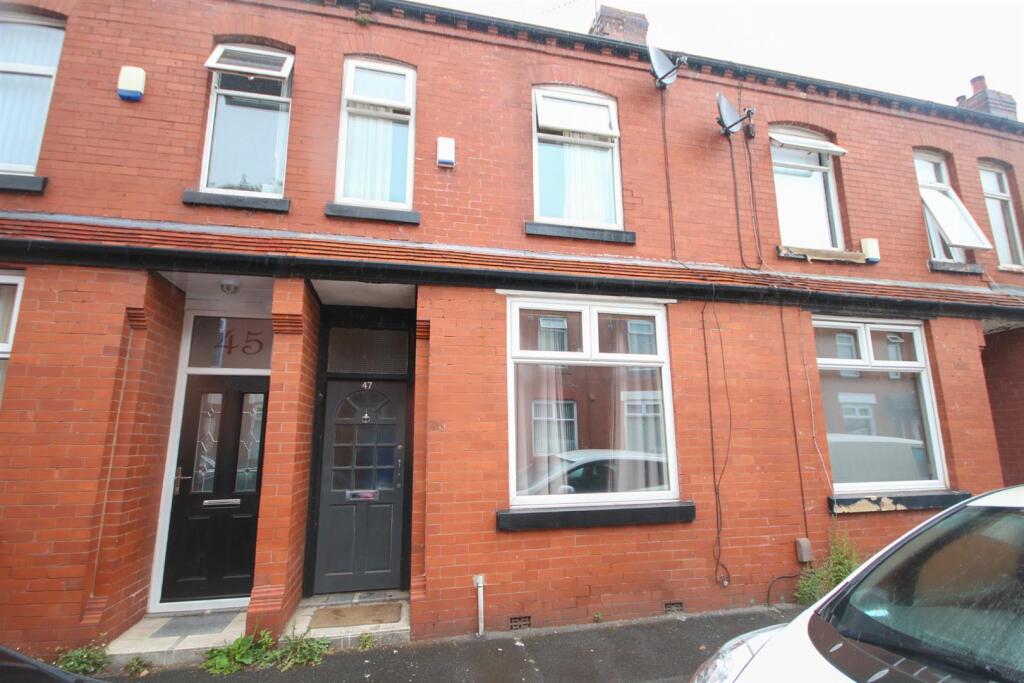 2 bed Mid Terraced House for rent in Failsworth. From Home Estate Agents - Monton