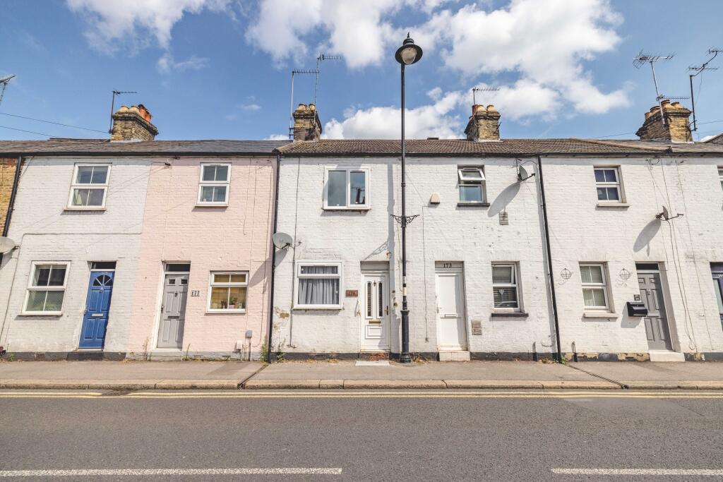 2 bed Detached for rent in Windsor. From Horler & Associates - Windsor