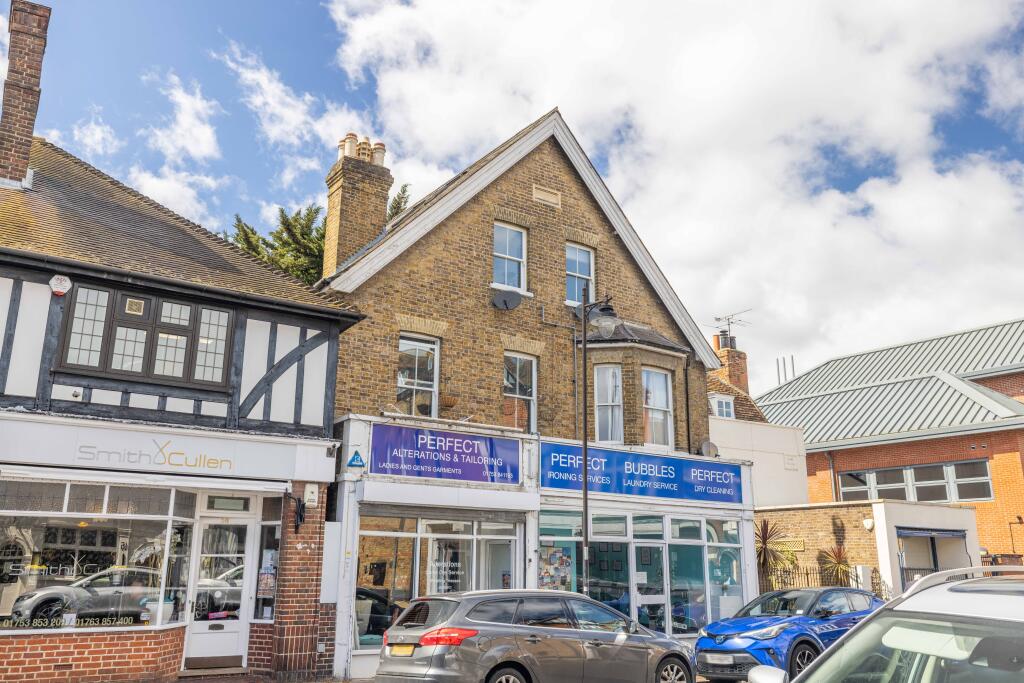 1 bed 1st Floor Flat for rent in Windsor. From Horler & Associates - Windsor