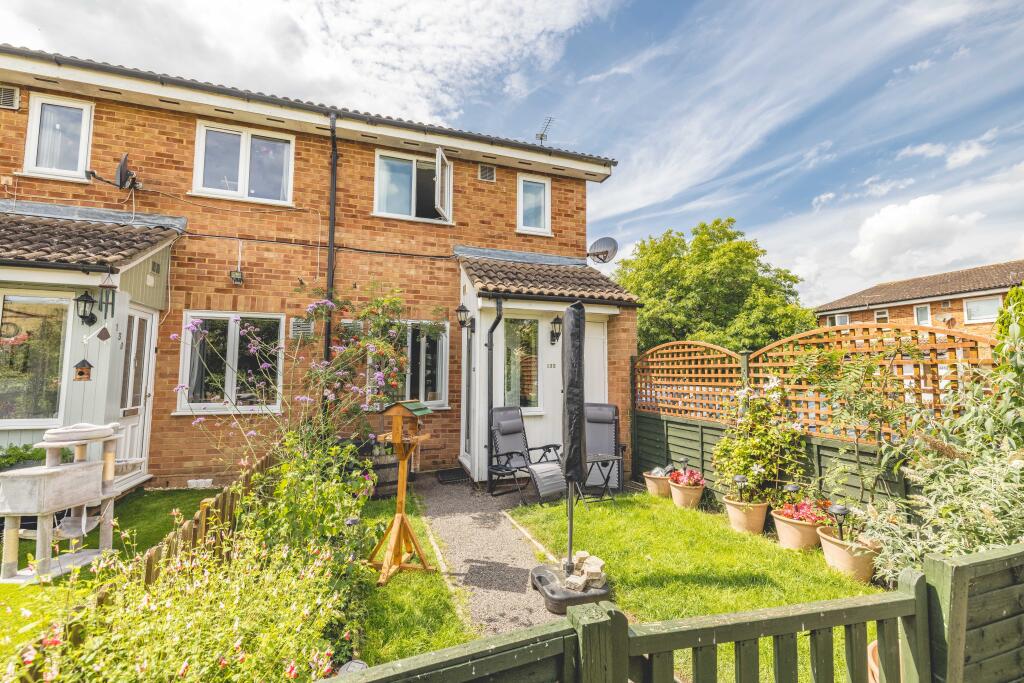 1 bed Detached for rent in Datchet. From Horler & Associates - Windsor