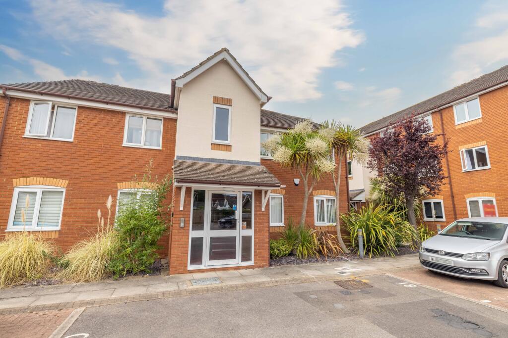2 bed 1st Floor Flat for rent in Windsor. From Horler & Associates - Windsor 2 bed 1st Floor Flat for rent in Windsor. From Horler & Associates - Windsor