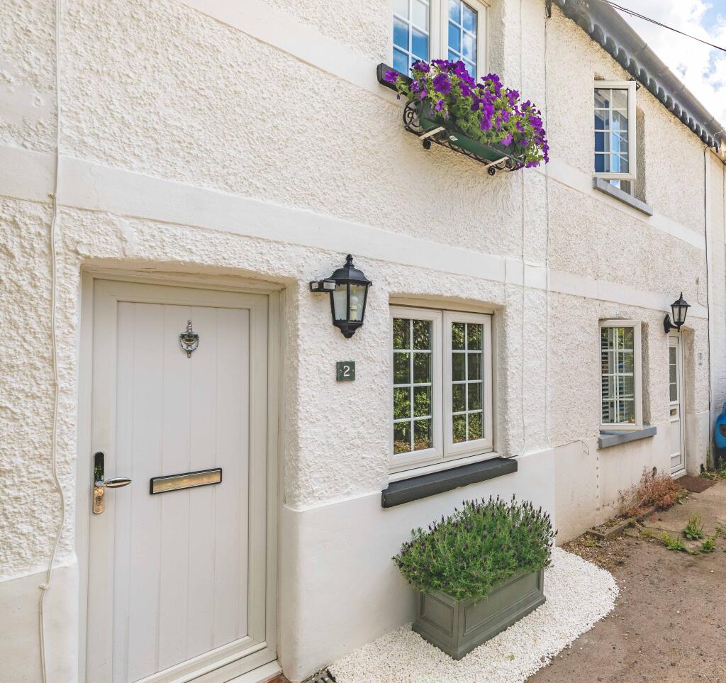 2 bed Cottage for rent in Windsor. From Horler & Associates - Windsor