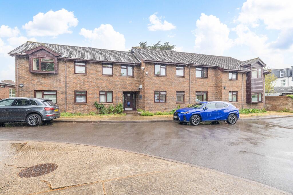 2 bed Apartment for rent in Windsor. From Horler & Associates - Windsor 2 bed Apartment for rent in Windsor. From Horler & Associates - Windsor