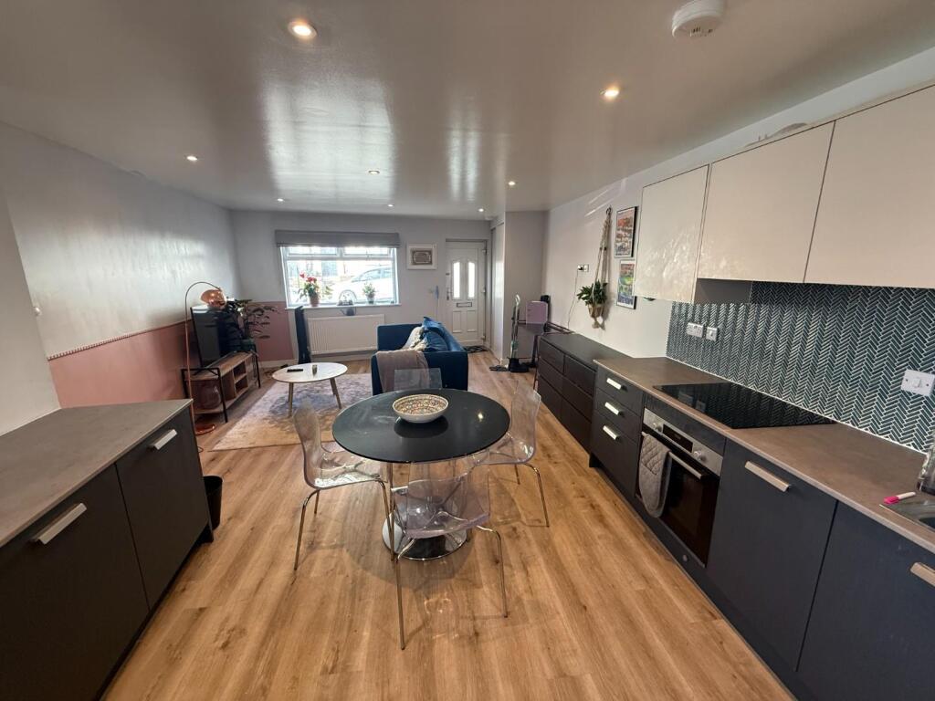 1 bed 1st Floor Flat for rent in Bristol. From House + Co Property - Bristol