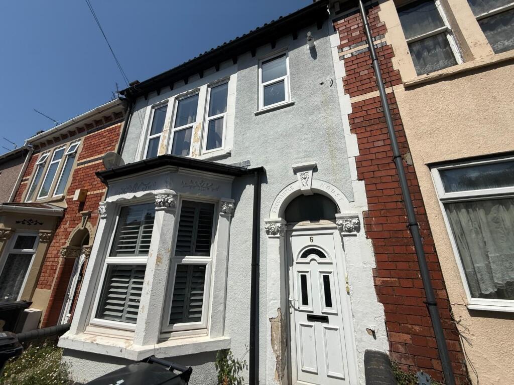 1 bed 1st Floor Flat for rent in Crofts End. From House + Co Property - Bristol