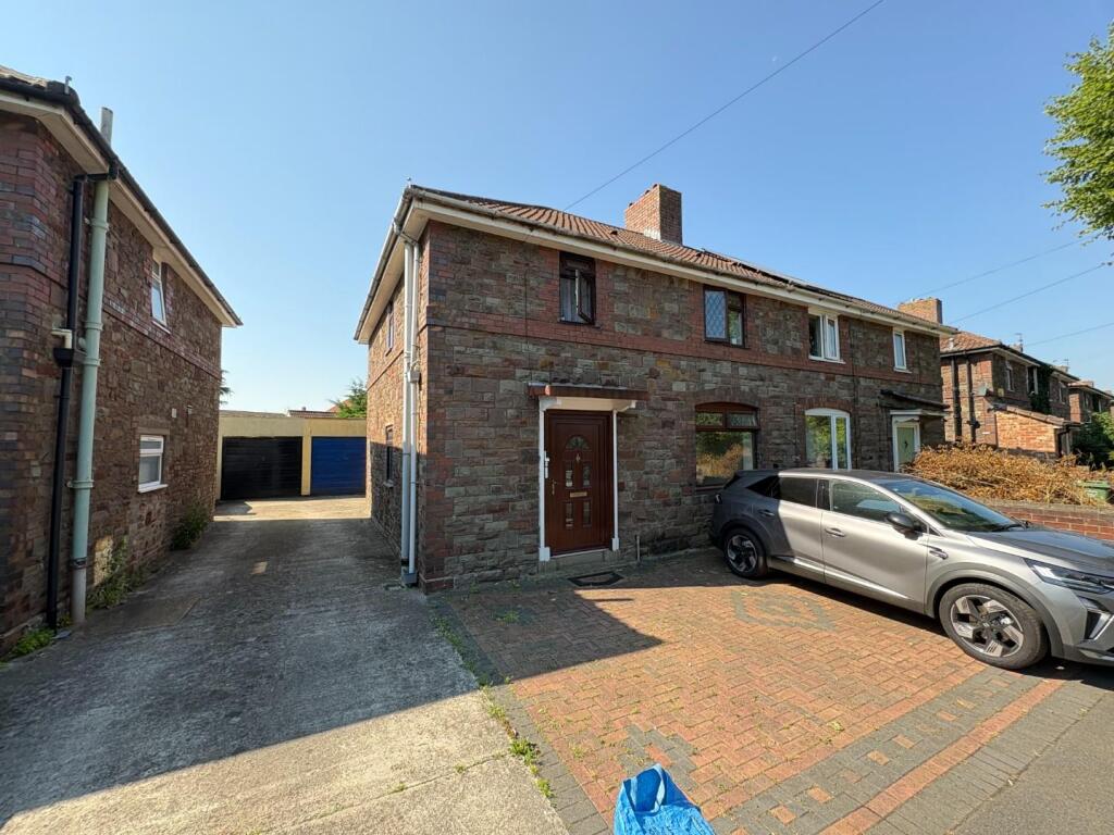 3 bed Semi Detached for rent in Whiteway. From House + Co Property - Bristol 3 bed Semi Detached for rent in Whiteway. From House + Co Property - Bristol
