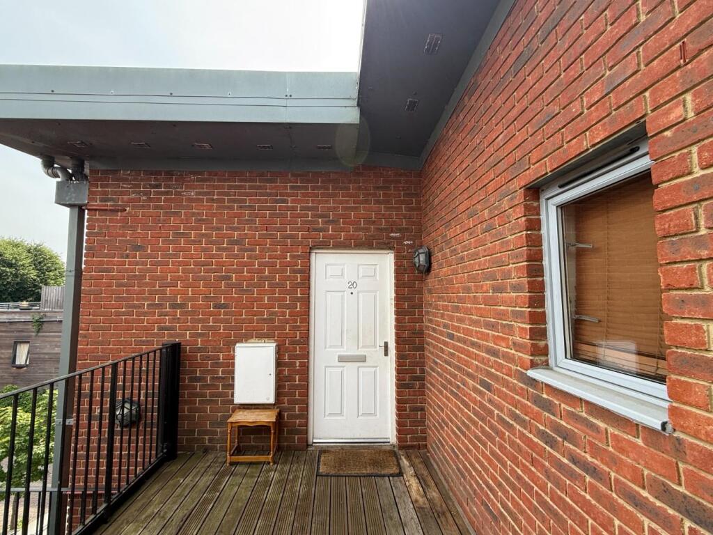 2 bed 1st Floor Flat for rent in Pill. From House + Co Property - Bristol