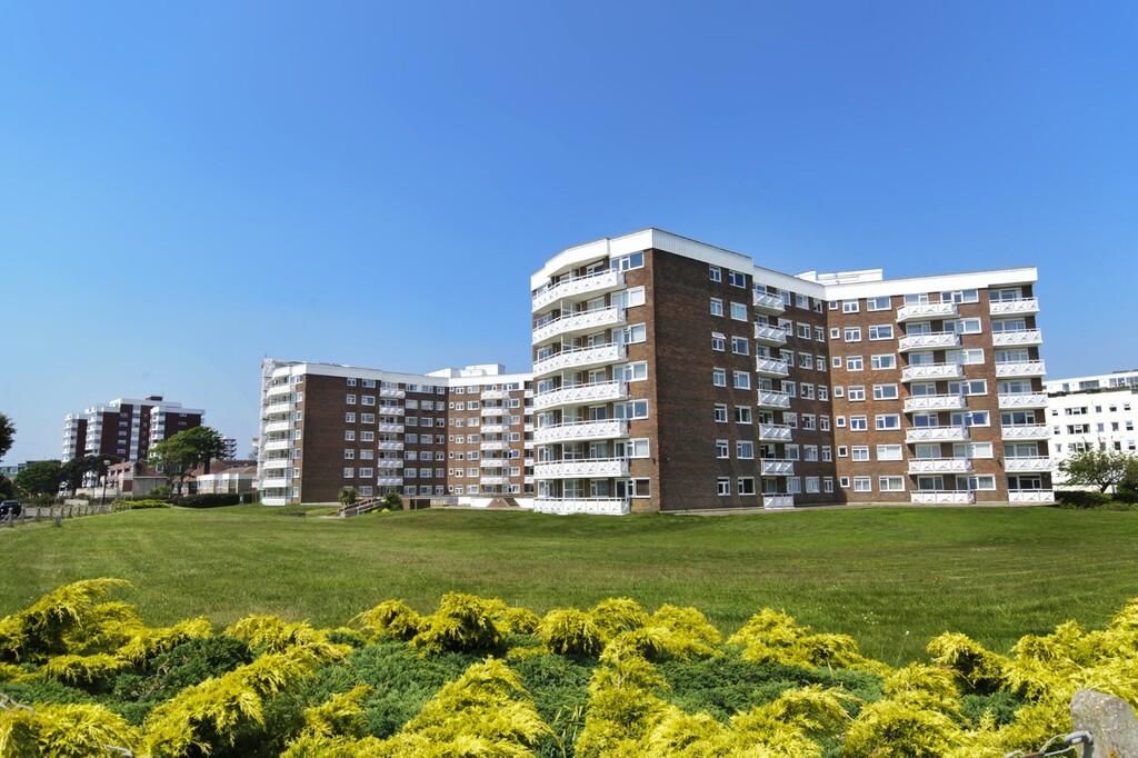 2 bed Apartment for rent in Bournemouth. From House & Son - Bournemouth