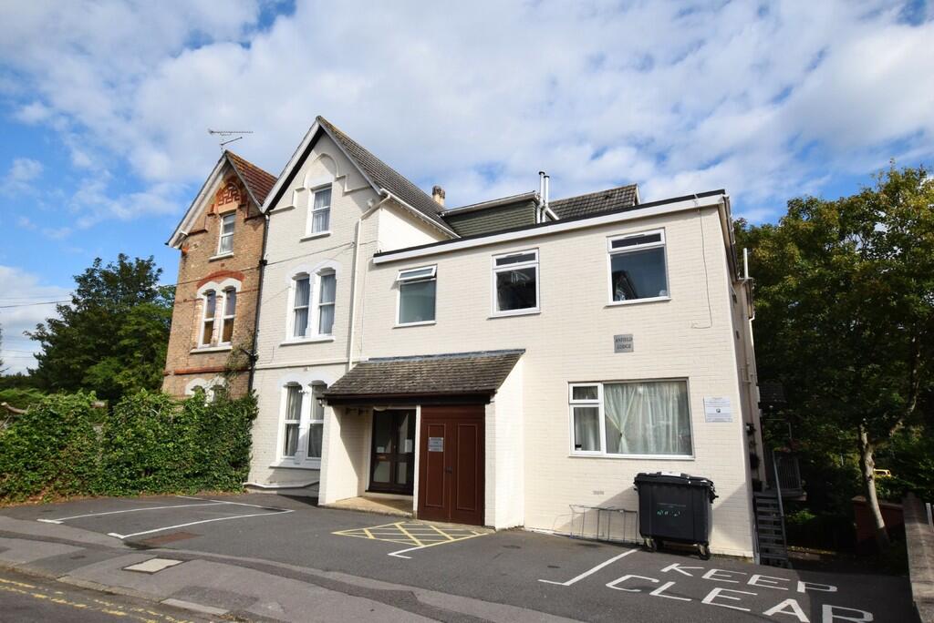 4 bed Studio for rent in Bournemouth. From House & Son - Bournemouth