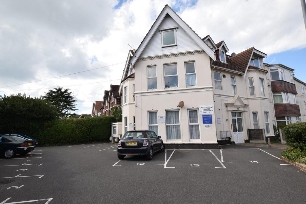 2 bed 1st Floor Flat for rent in Bournemouth. From House & Son - Bournemouth