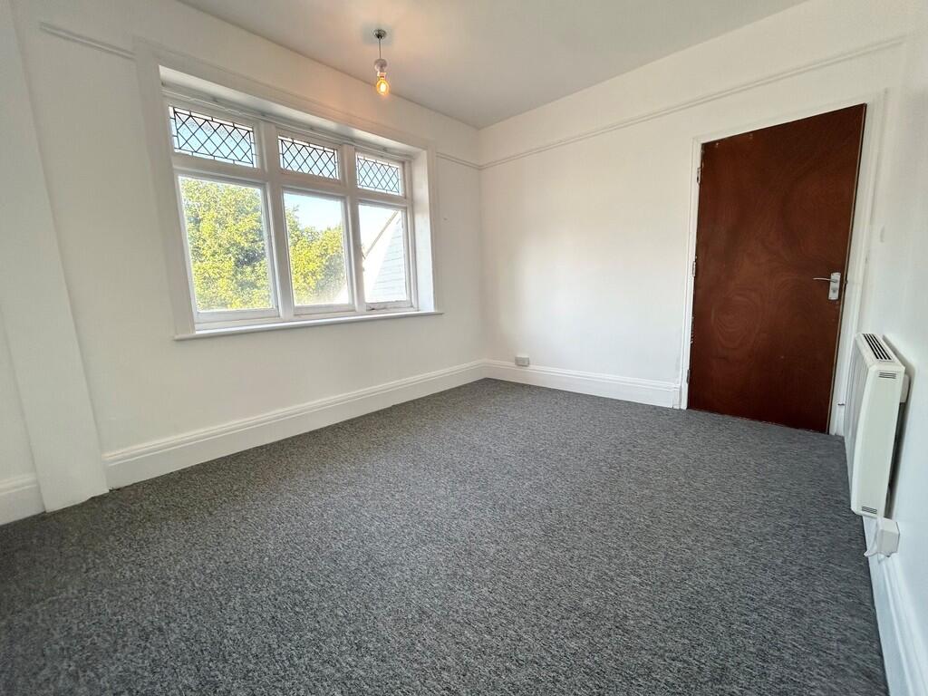 4 bed 1st Floor Flat for rent in Bournemouth. From House & Son - Bournemouth 4 bed 1st Floor Flat for rent in Bournemouth. From House & Son - Bournemouth