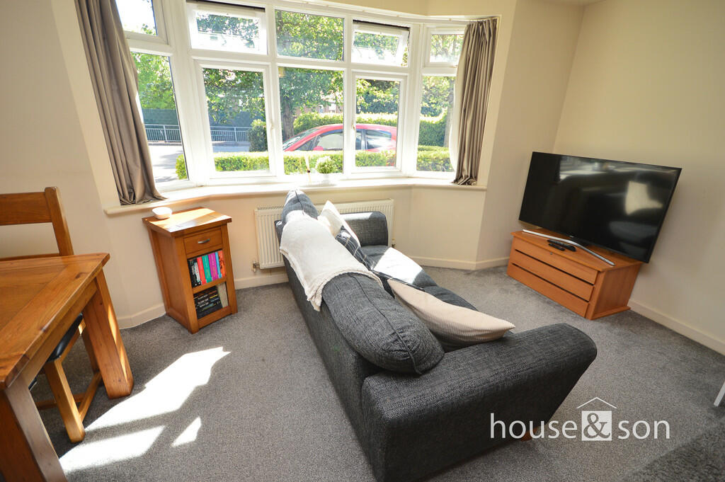 1 bed Apartment for rent in Bournemouth. From House and Son - Winton