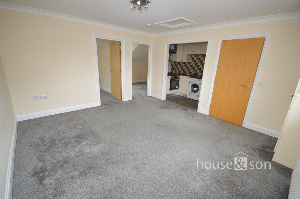 2 bed 1st Floor Flat for rent in Bournemouth. From House & Son - Winton