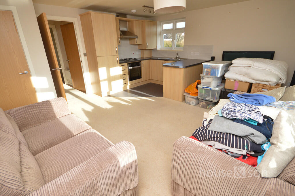 1 bed Apartment for rent in Bournemouth. From House & Son - Winton