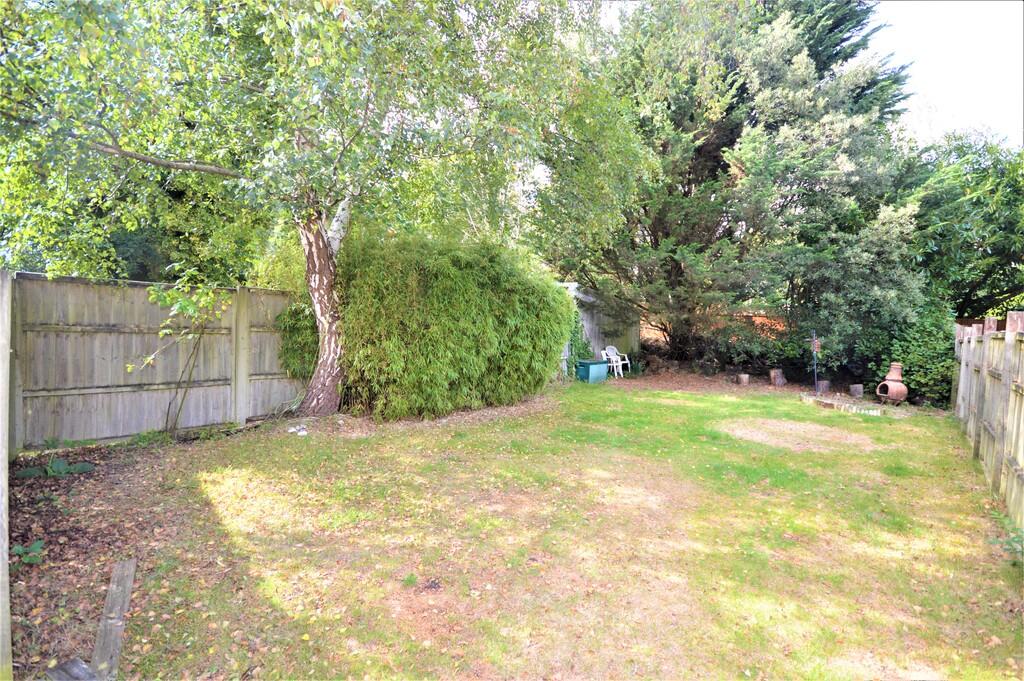 3 bed 1st Floor Flat for rent in Bournemouth. From House & Son - Winton