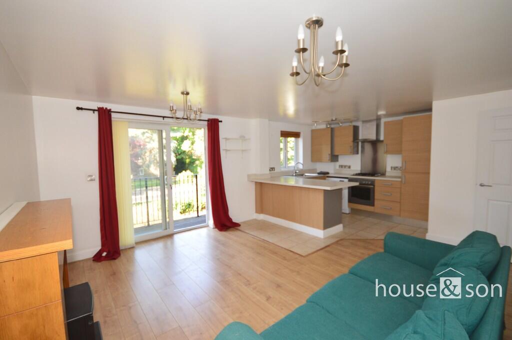 2 bed 1st Floor Flat for rent in Bournemouth. From House & Son - Winton 2 bed 1st Floor Flat for rent in Bournemouth. From House & Son - Winton