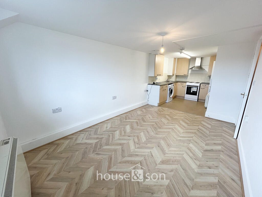 2 bed Apartment for rent in . From House & Son - Winton