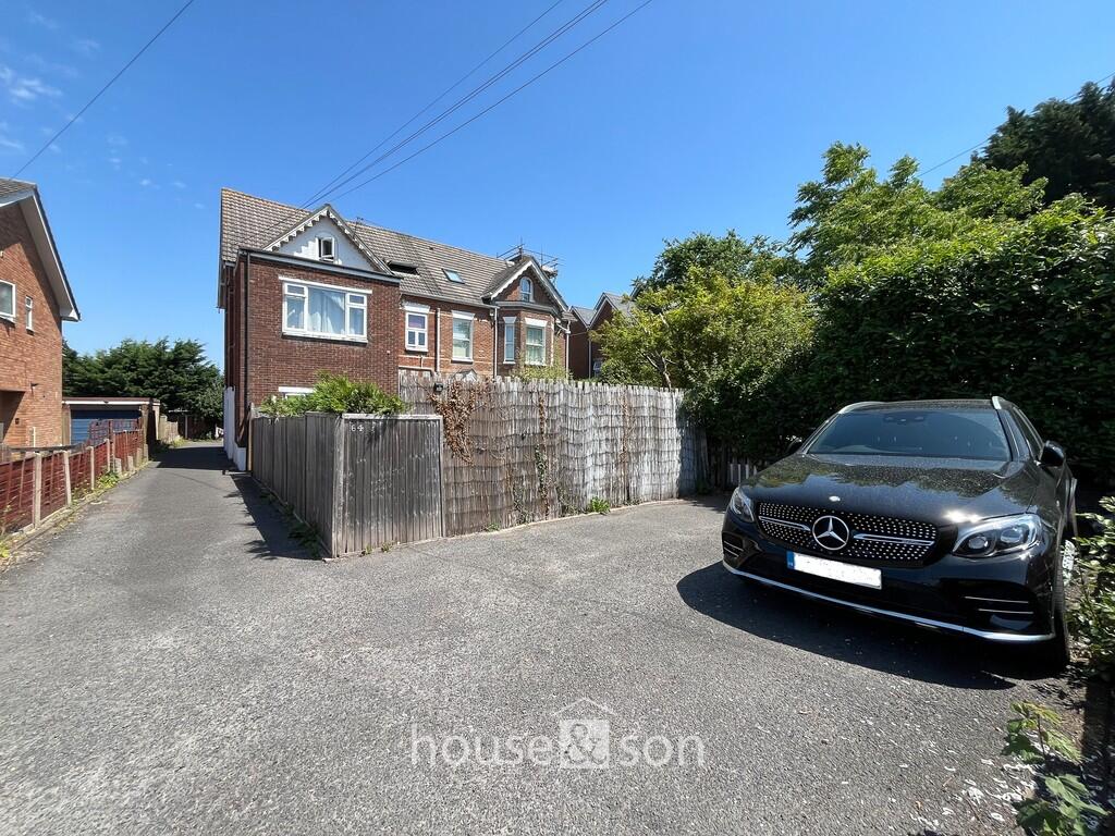 2 bed House (unspecified) for rent in Bournemouth. From House & Son - Winton 2 bed House (unspecified) for rent in Bournemouth. From House & Son - Winton