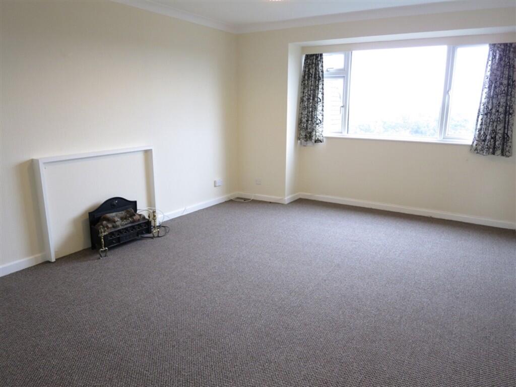 2 bed 1st Floor Flat for rent in Bournemouth. From House & Son - Winton