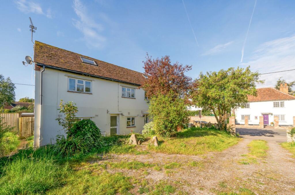 2 bed 1st Floor Flat for rent in Sutton Courtenay. From Hodsons - Abingdon