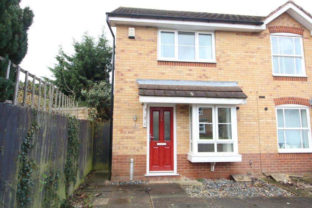2 bed End of Terrace for rent in Lutterworth. From Hind Estates Ltd - Lutterworth 2 bed End of Terrace for rent in Lutterworth. From Hind Estates Ltd - Lutterworth