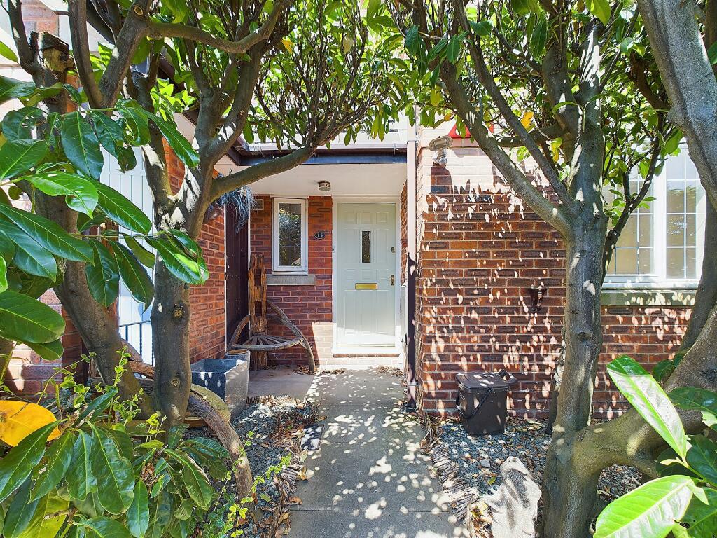 2 bed 1st Floor Flat for rent in Moston. From Humphreys of Chester Limited - Chester 2 bed 1st Floor Flat for rent in Moston. From Humphreys of Chester Limited - Chester